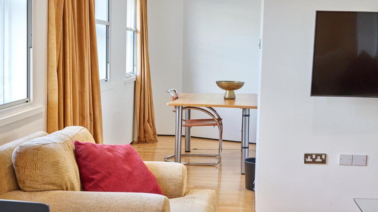 The Monument Apartment