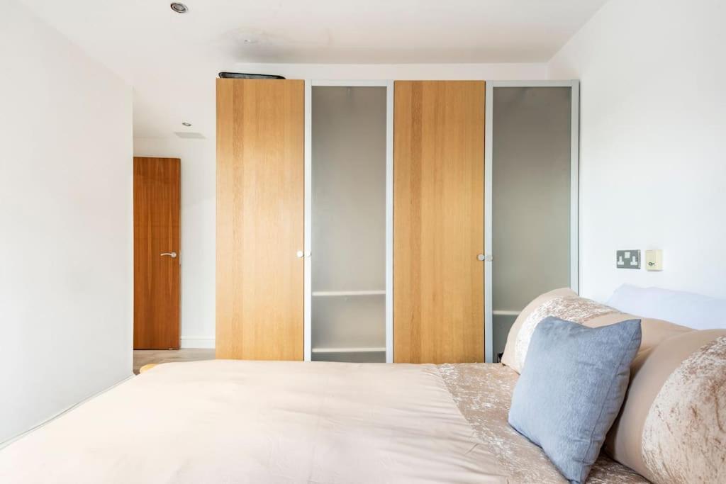Stunning Flat By Quayside With Balcony!! Newcastle upon Tyne