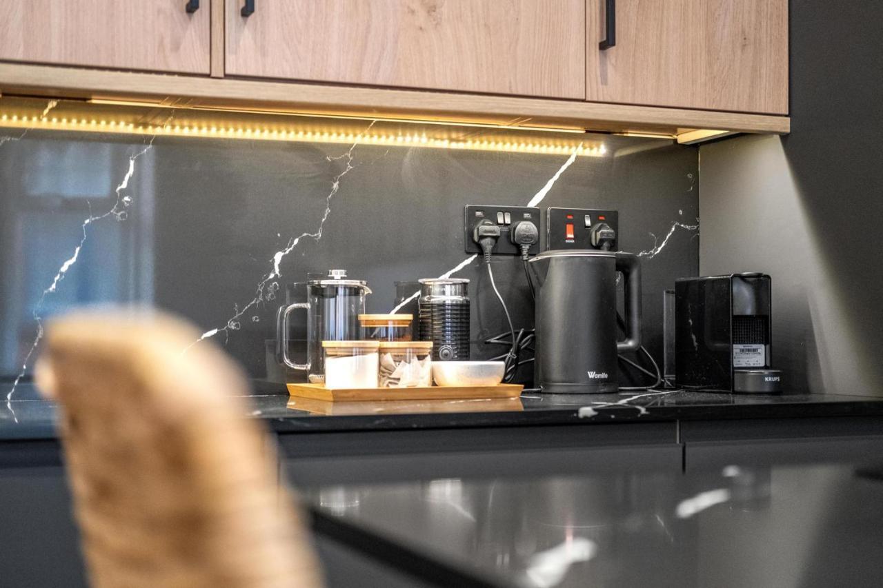 Stylish 1 Bed Centre *