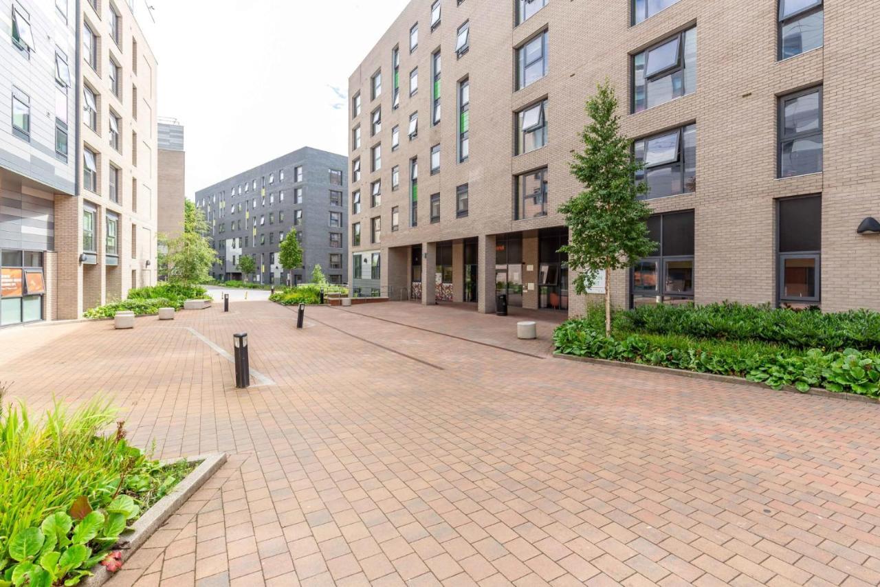 Apartment Ensuite Bedrooms With Shared Kitchen And At Marshall Court In