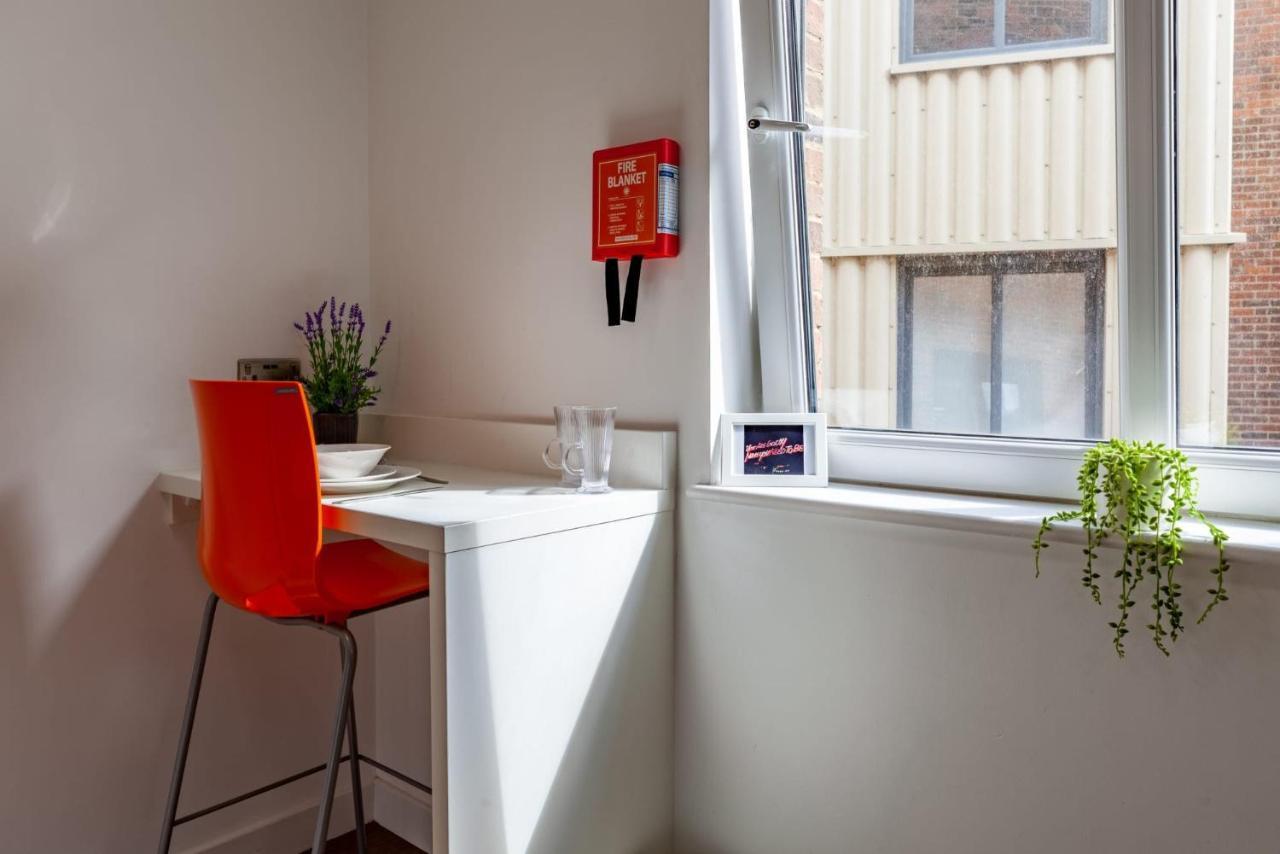 Apartment For Student Only Classic Studio At The Glassworks Near City Centre