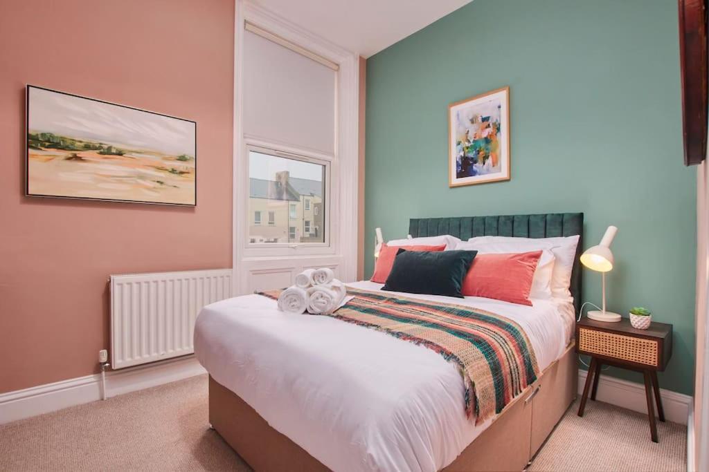 Lovely Chique Abode - Sleeps 4 - First Floor Newcastle upon Tyne