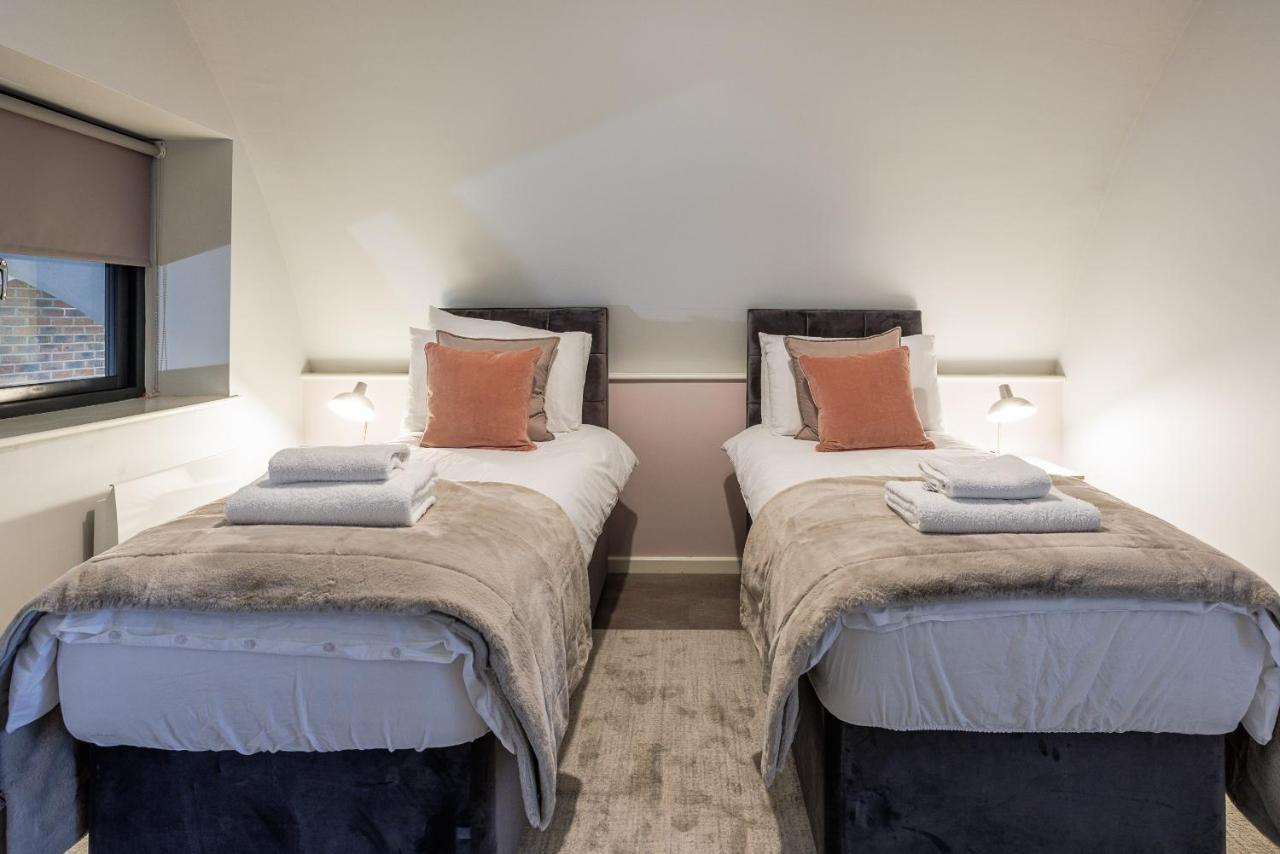 Luxury 5 Min To Centre*free Parking