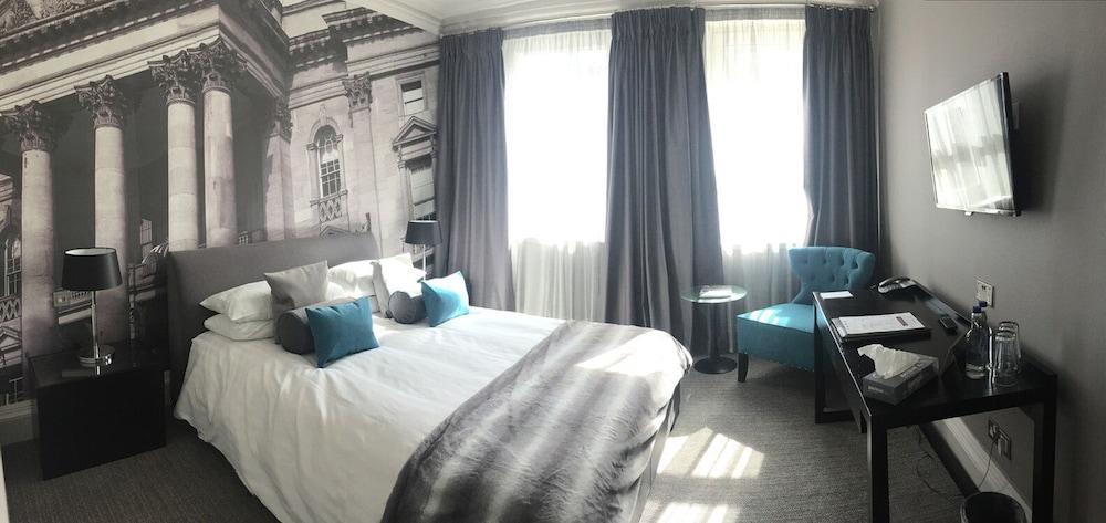 Hotel Grey Street 4*
