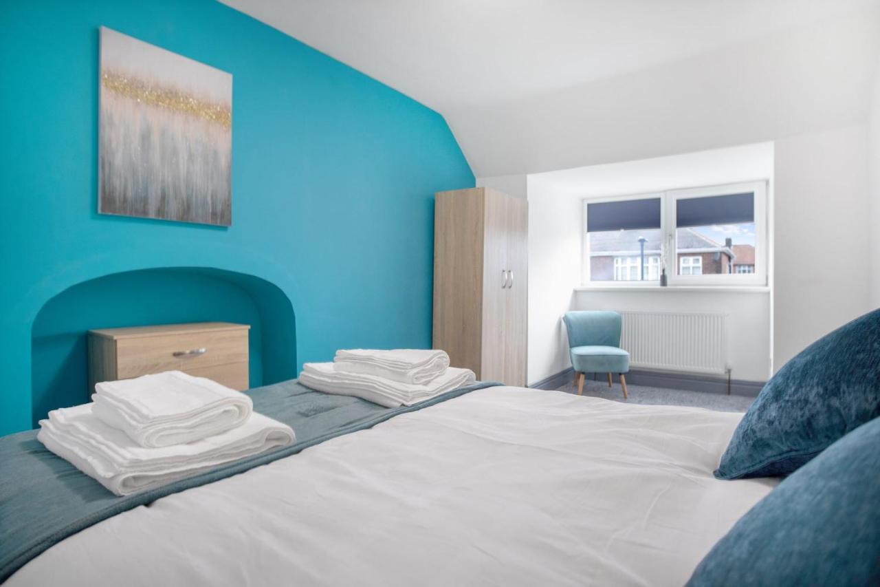 Exquisite 3-bedroom, Newly Renovated, Sleeps 6 * Newcastle upon Tyne