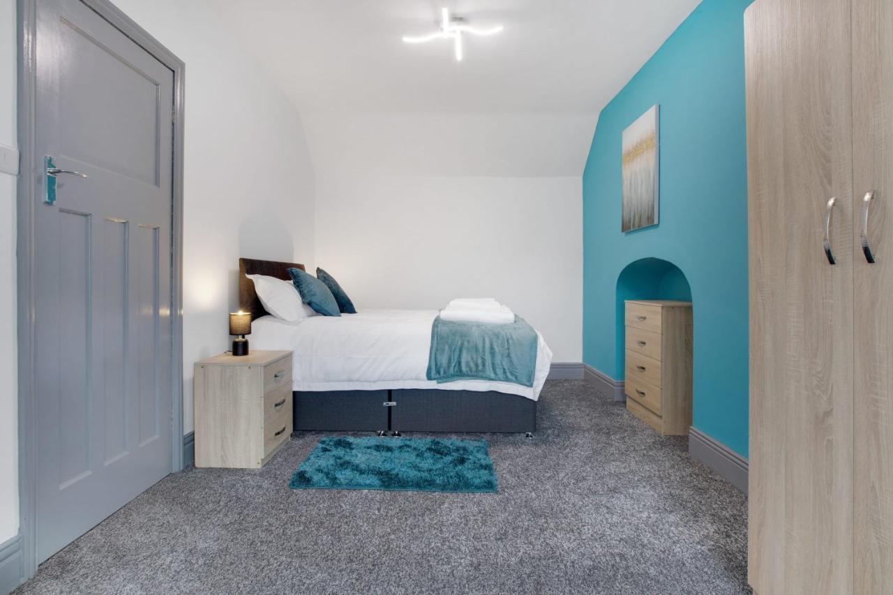 Holiday home Exquisite 3-bedroom, Newly Renovated, Sleeps 6