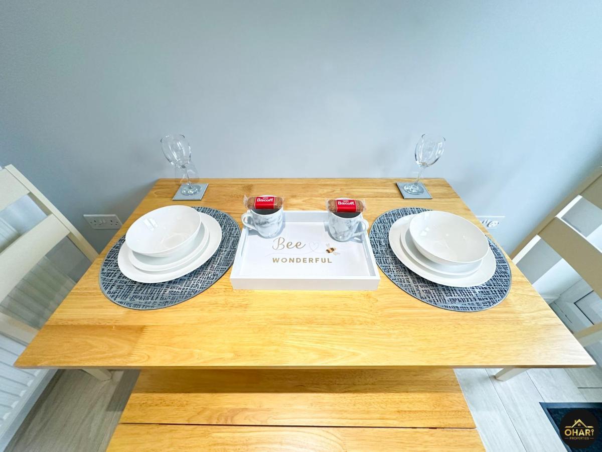 Modern 4 Beds House With Free Parking Villa Newcastle upon Tyne