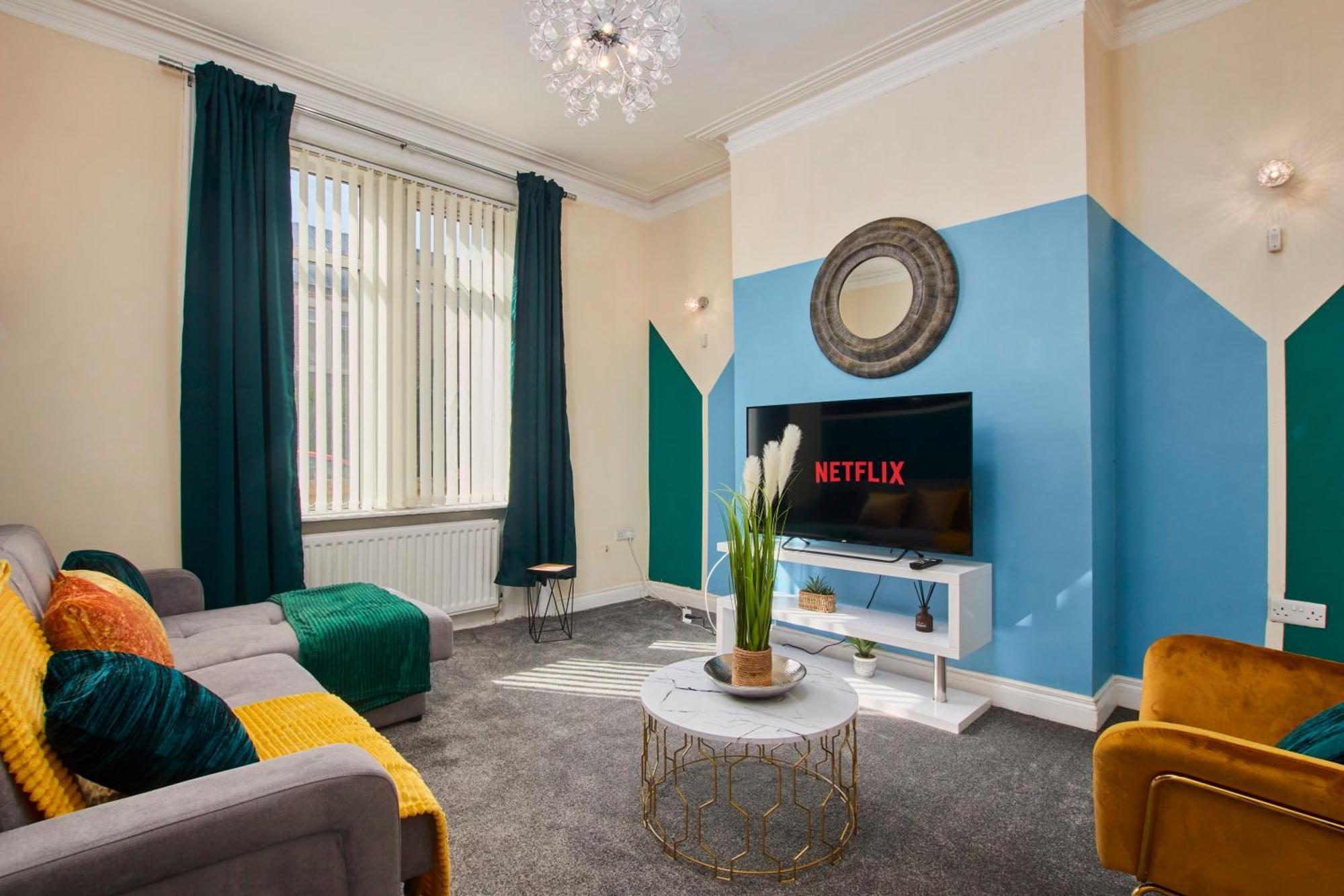 30 Percent Off - Lovely 4 Bed In Apartment
