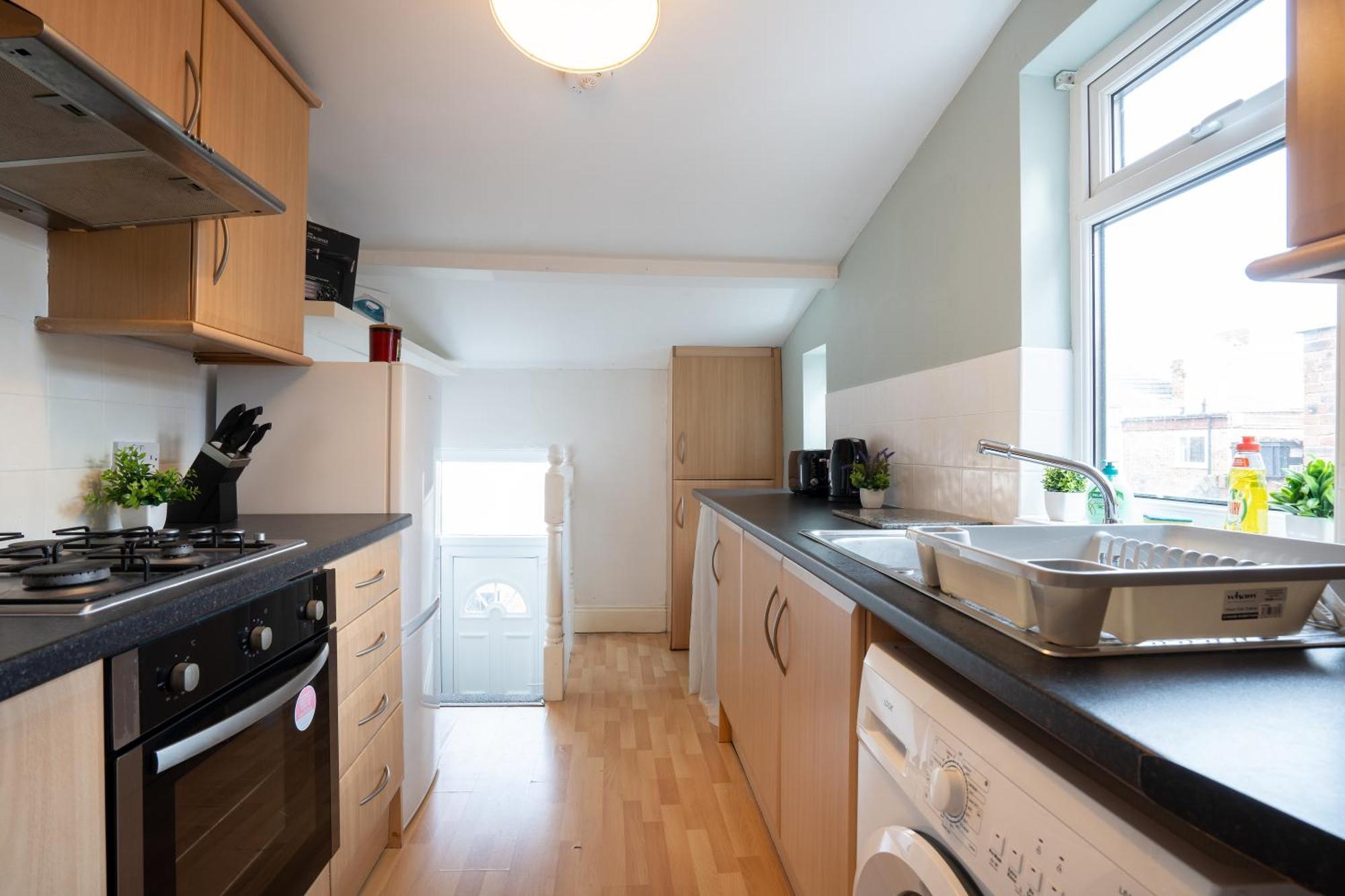 4bedrooms-3bath-9beds-wallsend * Newcastle upon Tyne