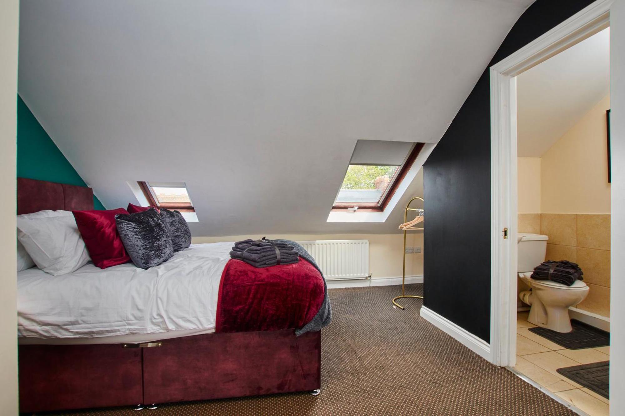 30 Percent Off - Lovely 4 Bed In Apartment *