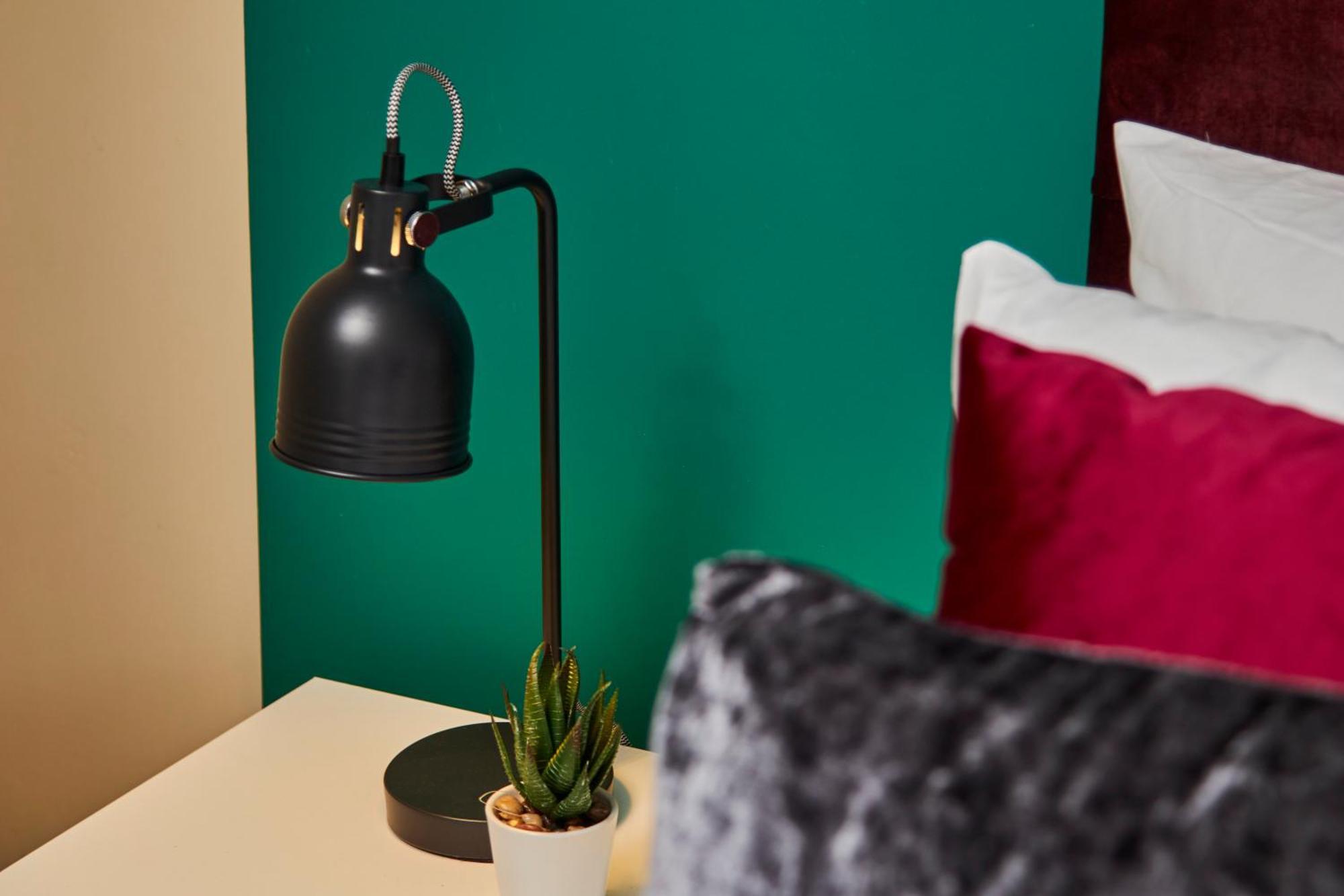 30 Percent Off - Lovely 4 Bed In Newcastle upon Tyne