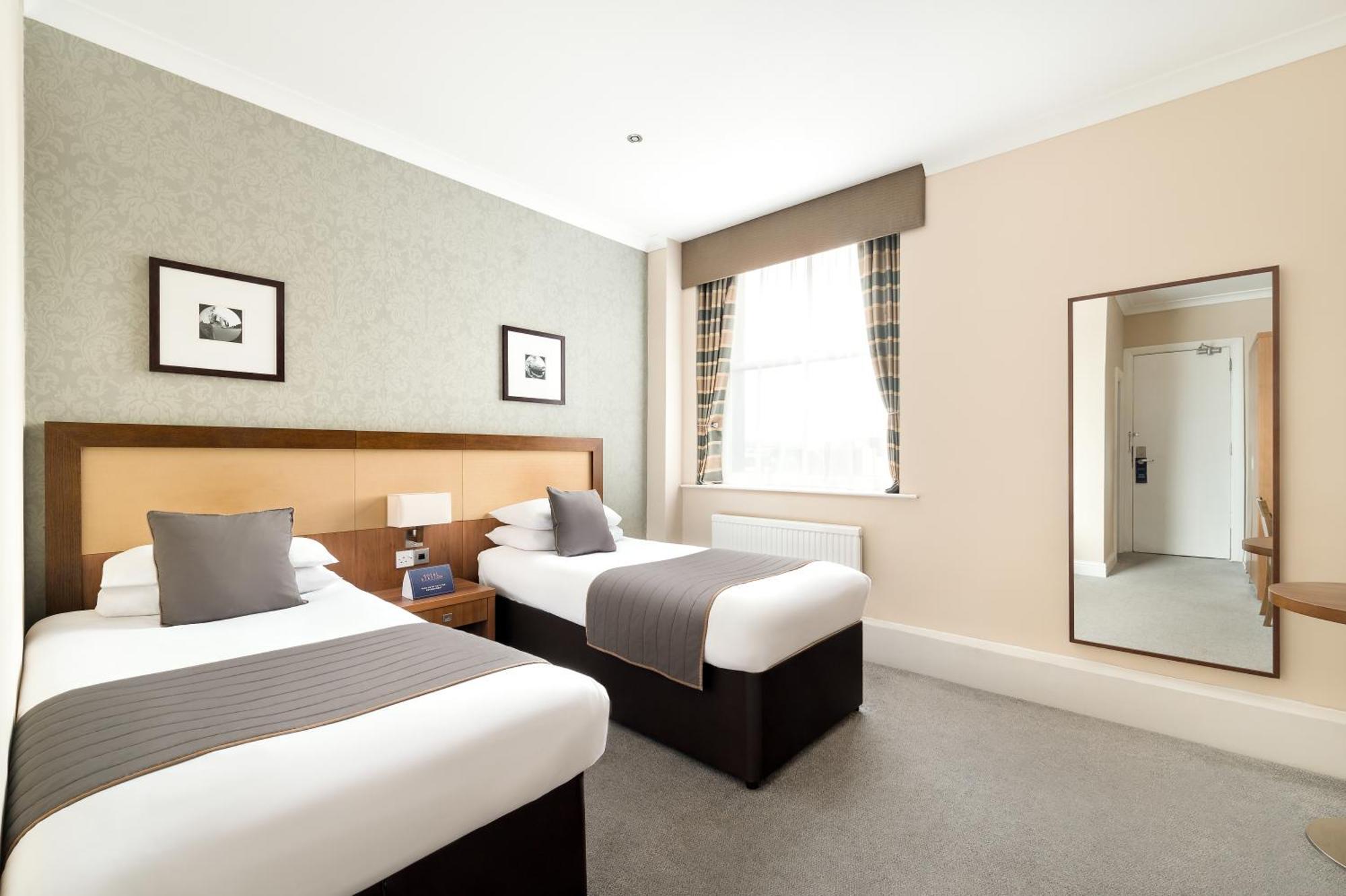 Royal Station Hotel- Part Of The Cairn Collection