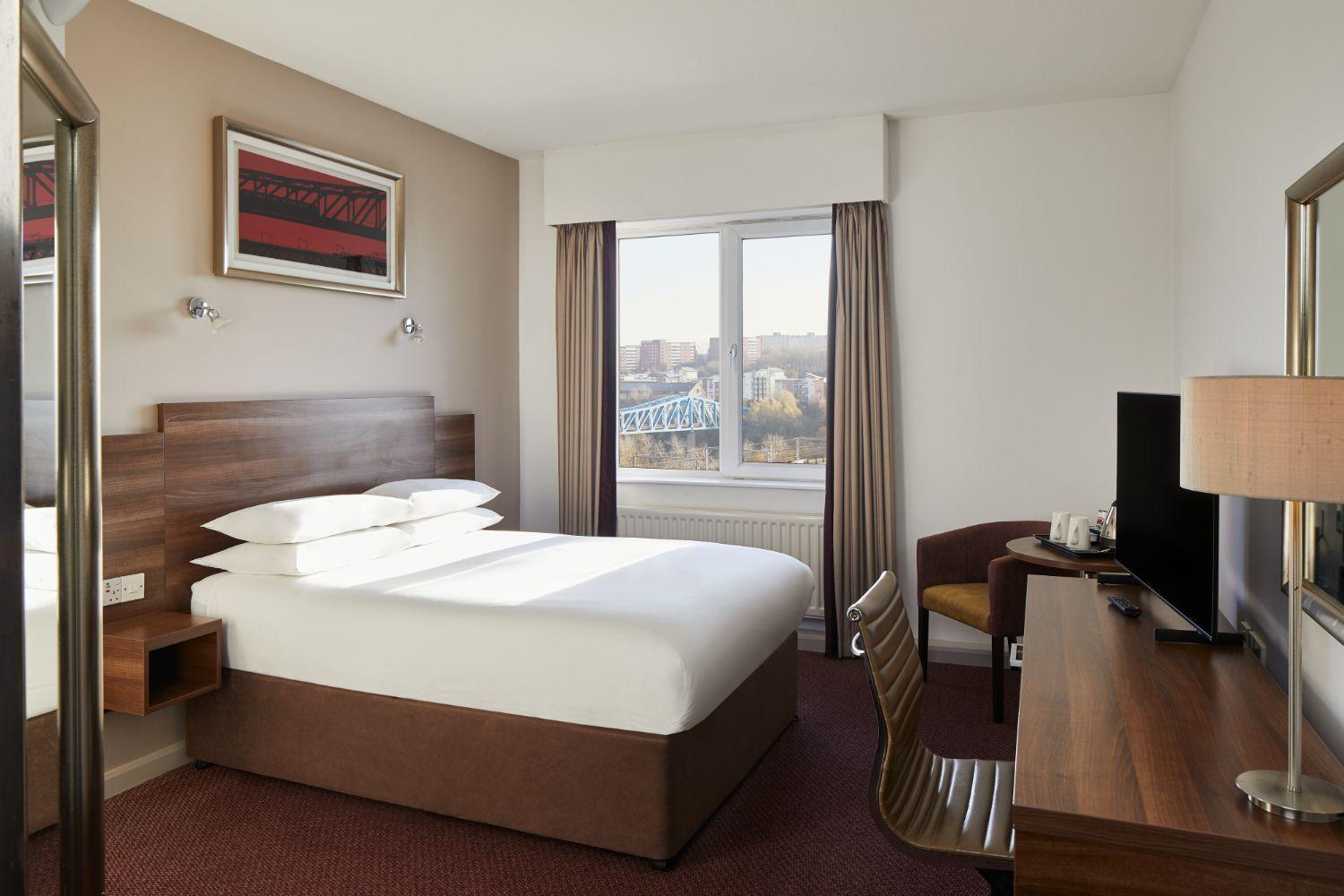Leonardo Hotel