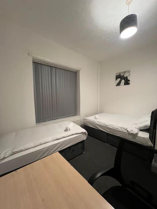 4 Bedroom House, Location Holiday home *