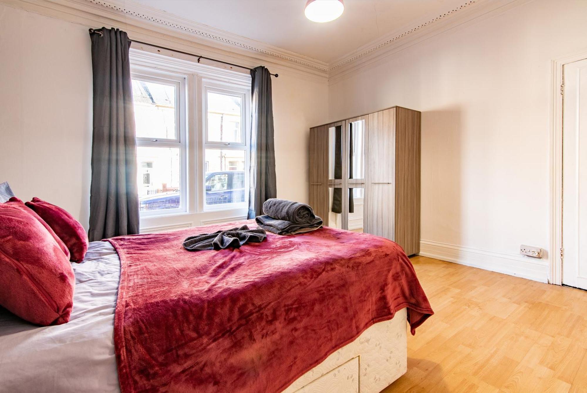 Apartment Tamworth 99 - 2br House Near St James Park *