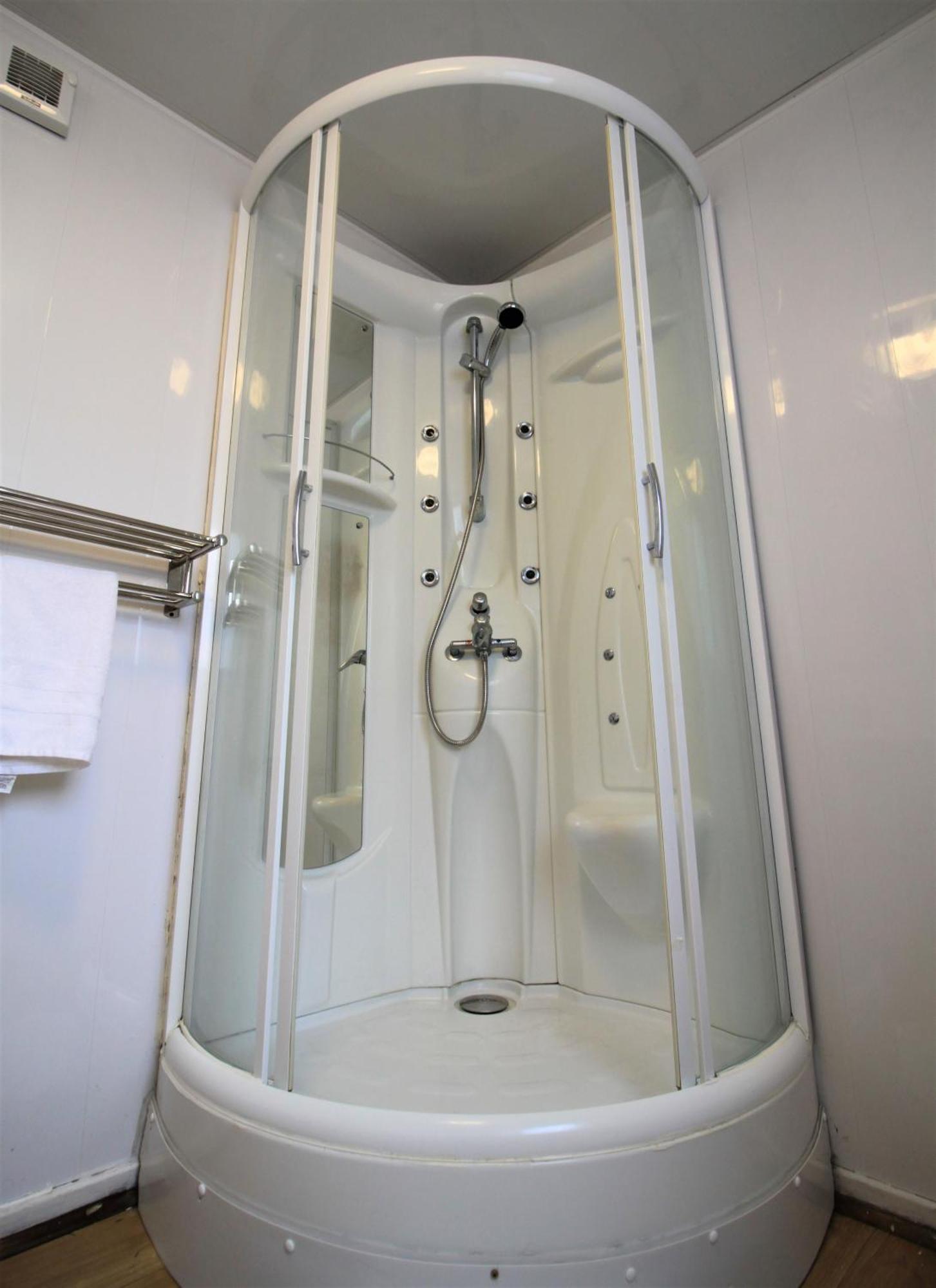 Holiday home St House - Charming 3 Bed, 2 Bathrooms, Driveway Parking, Close To Town Centre *