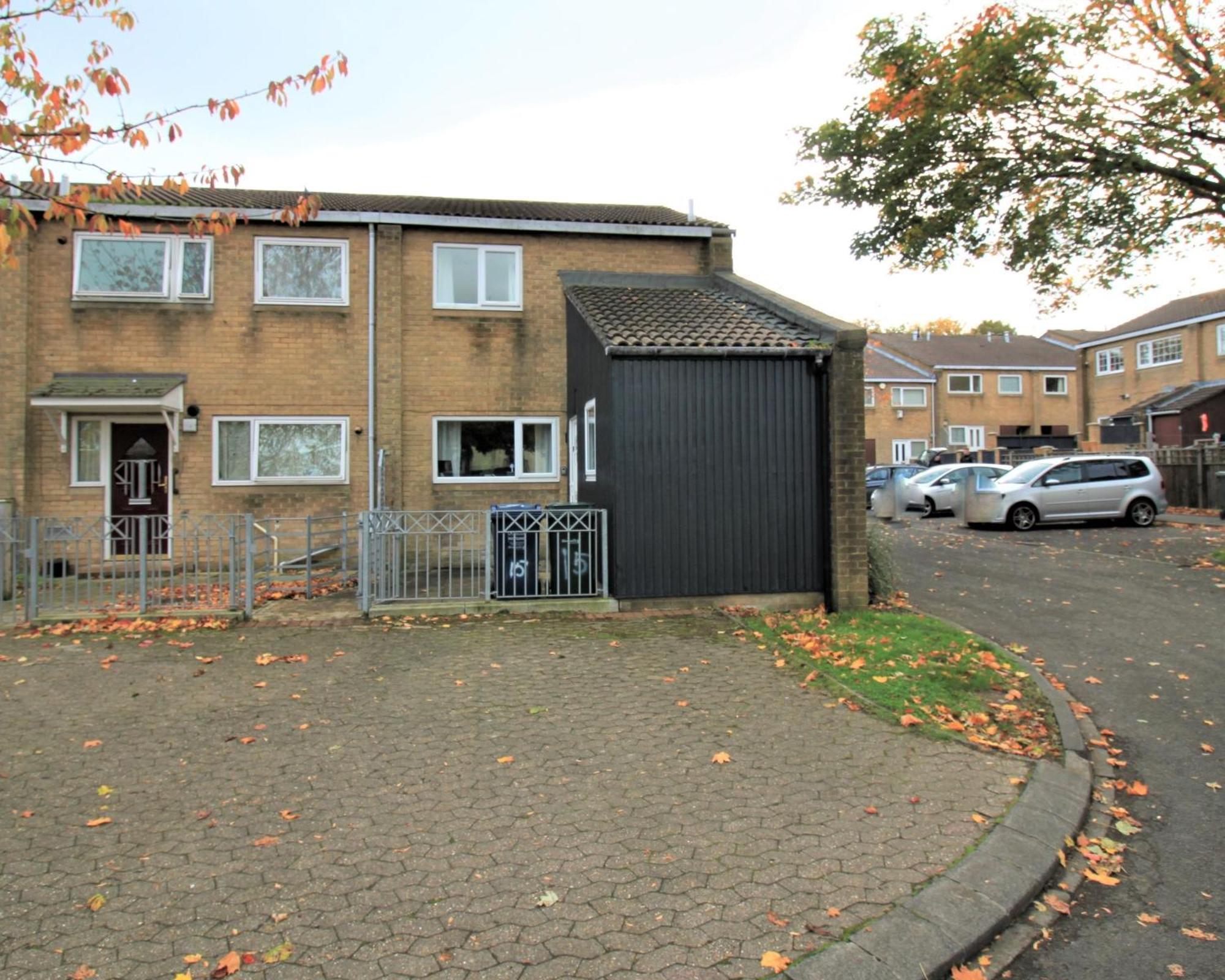 St House - Charming 3 Bed, 2 Bathrooms, Driveway Parking, Close To Town Centre Holiday home *