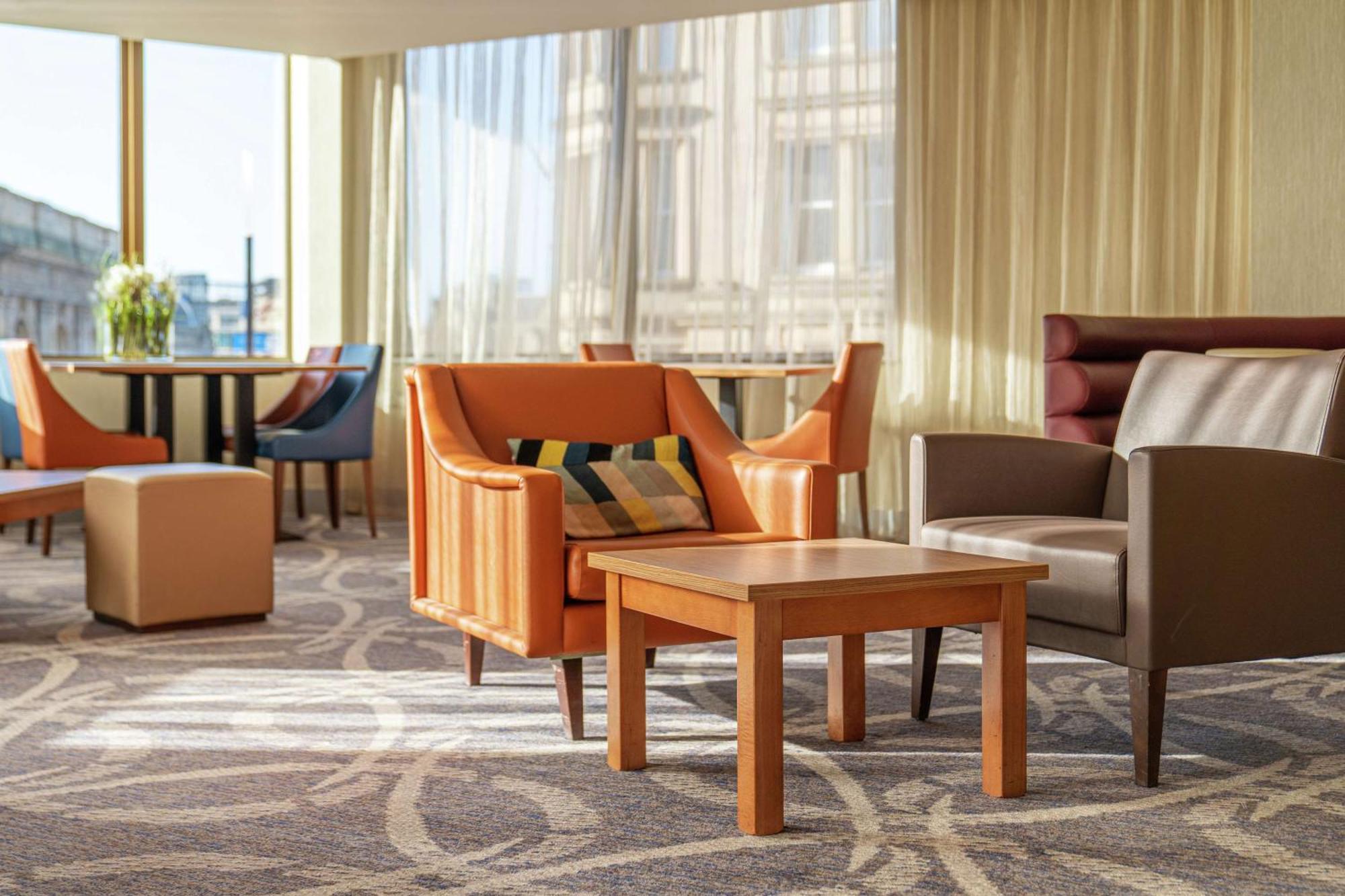 Hotel Hampton By Hilton 3*