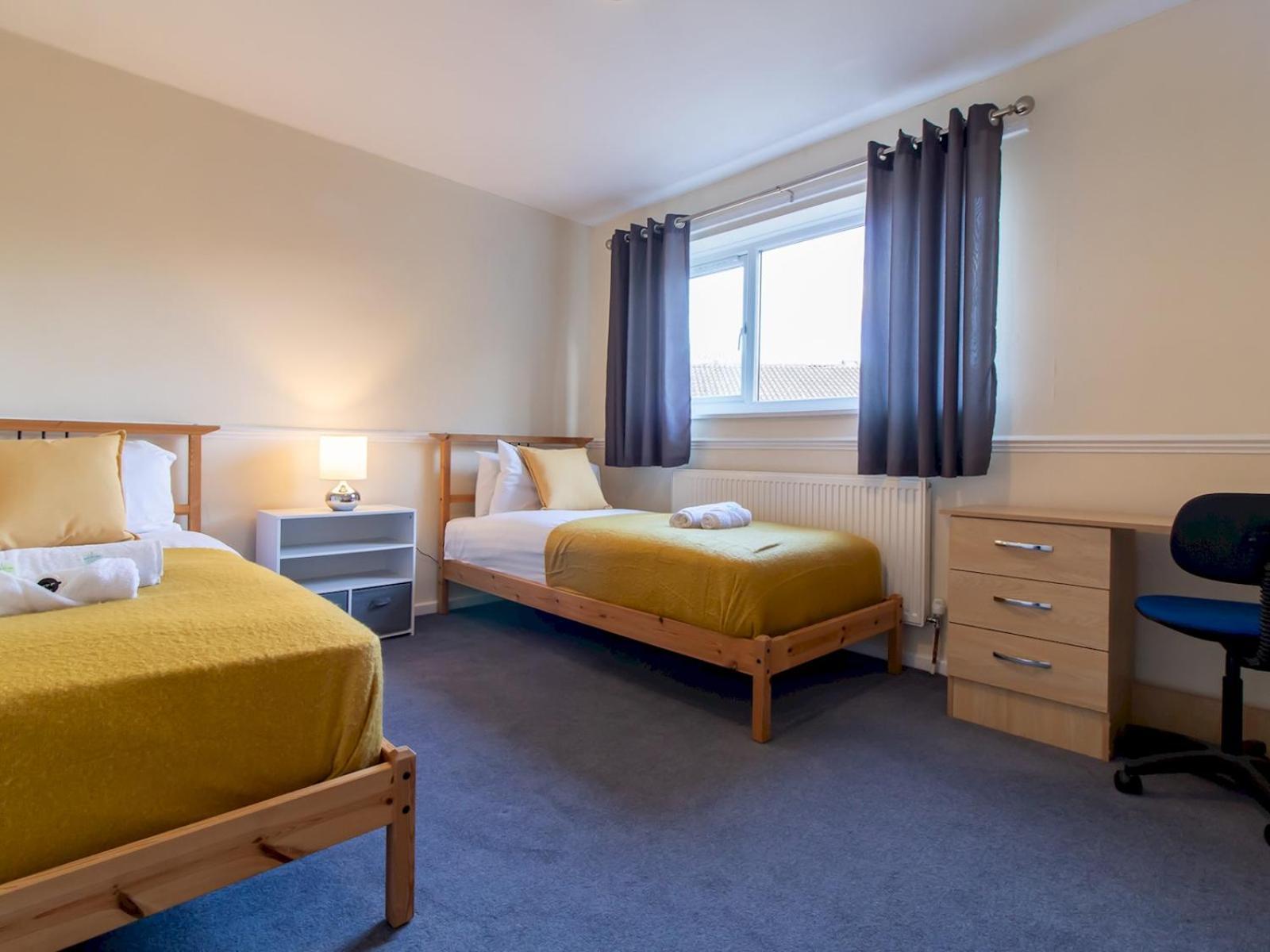 Holiday home Excellently Located Centre House Pass The Keys