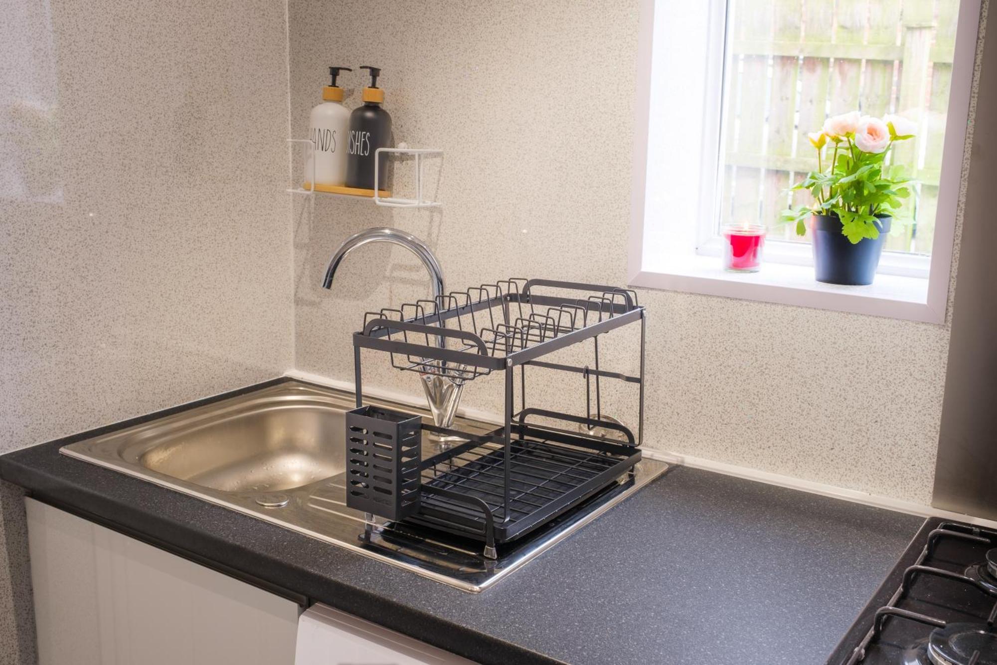 Long - Contractors - Free Parking - Sleeps 5 * Newcastle upon Tyne