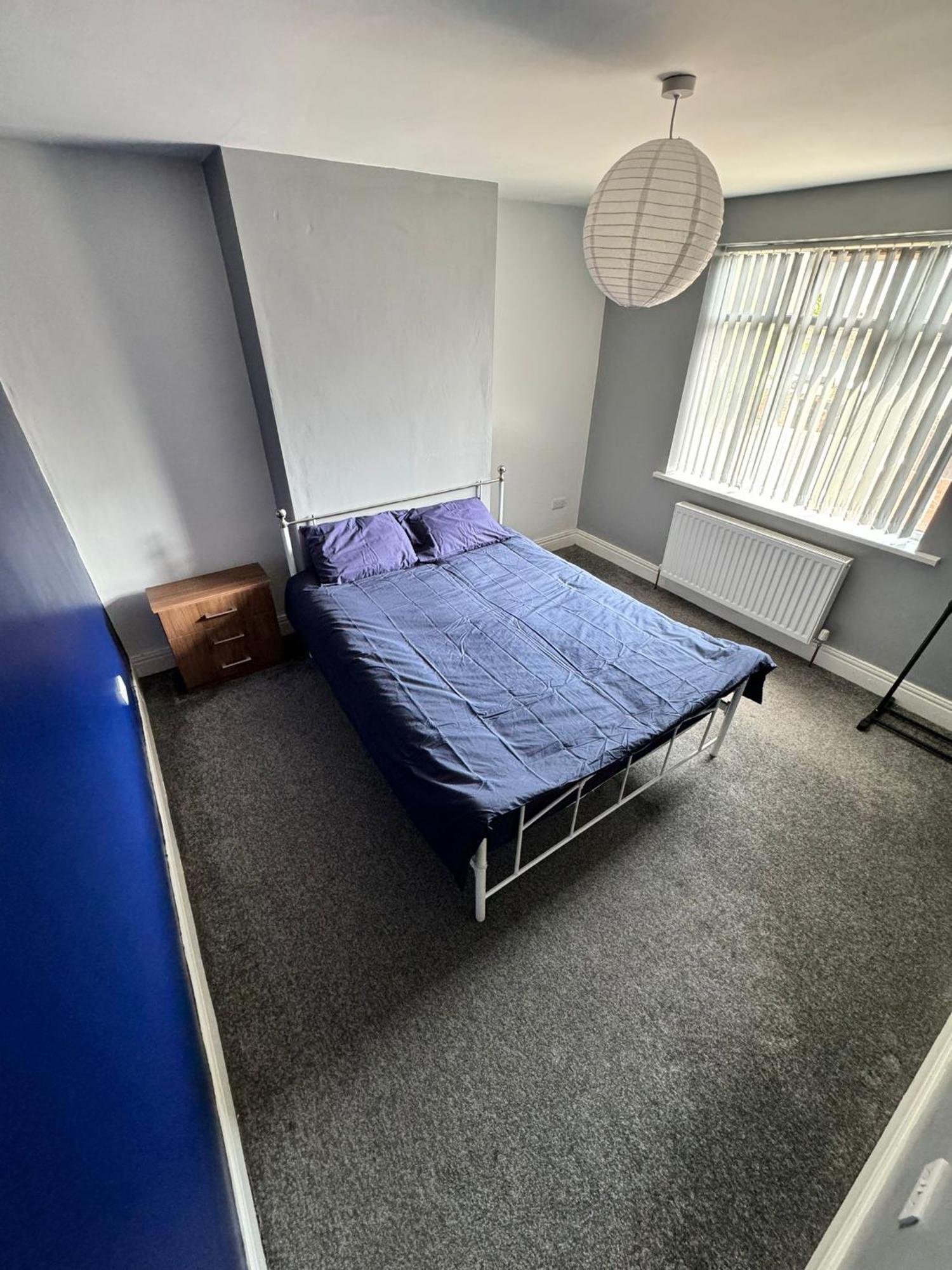 Giga Residential 4 Bedrooms, 10 Guests , Near Centre, Arcade Machine, Sky Tv, Netflix, Free Wifi, Free Parking * Newcastle upon Tyne