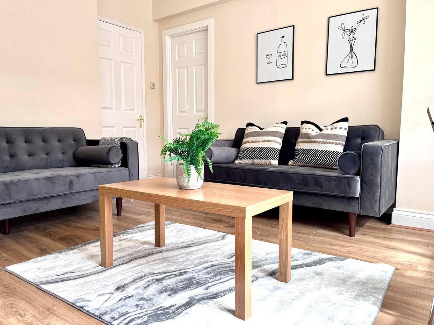 4 Bedroom House With Driveway * Newcastle upon Tyne