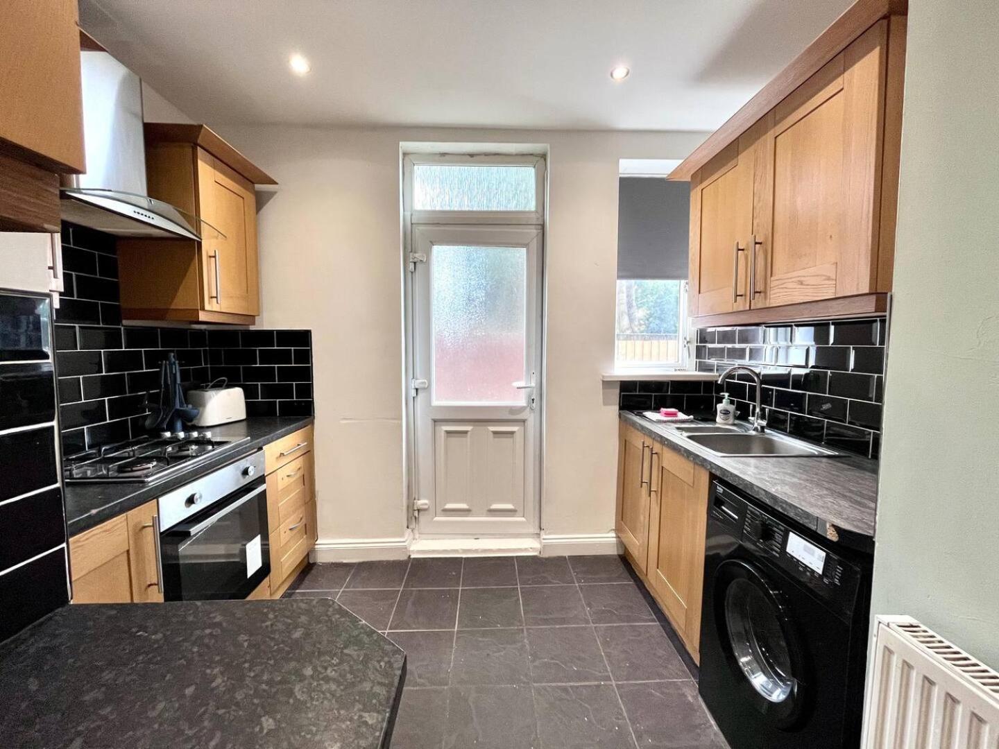 Holiday home 3 Bdrm Near