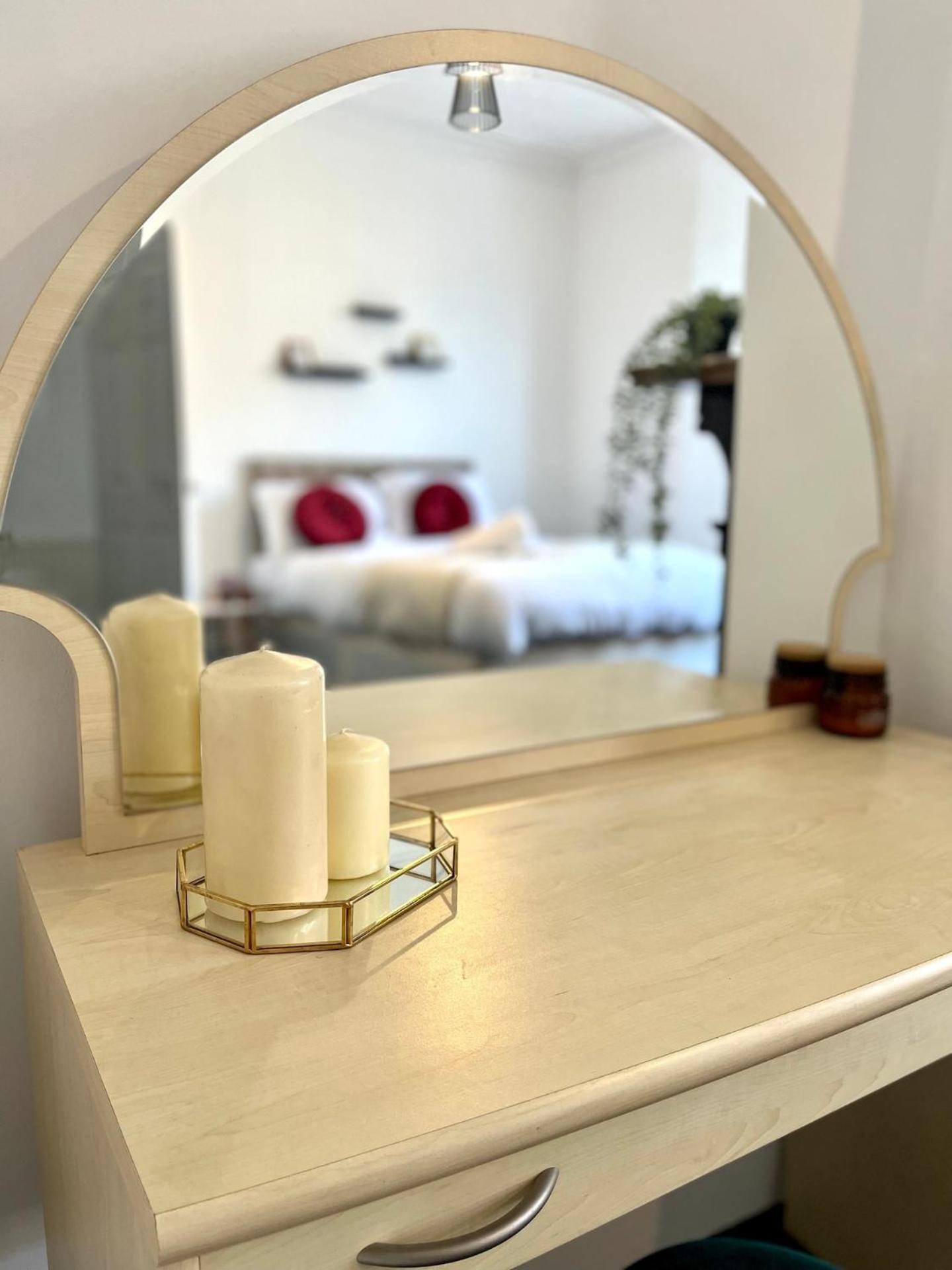 Aparthotel Centrally Located Apartment-free Parking *