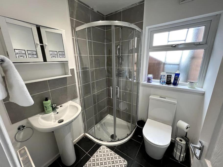 Numero Venti Aparthouse Wifi Parking Hot Tub Holiday home Newcastle upon Tyne