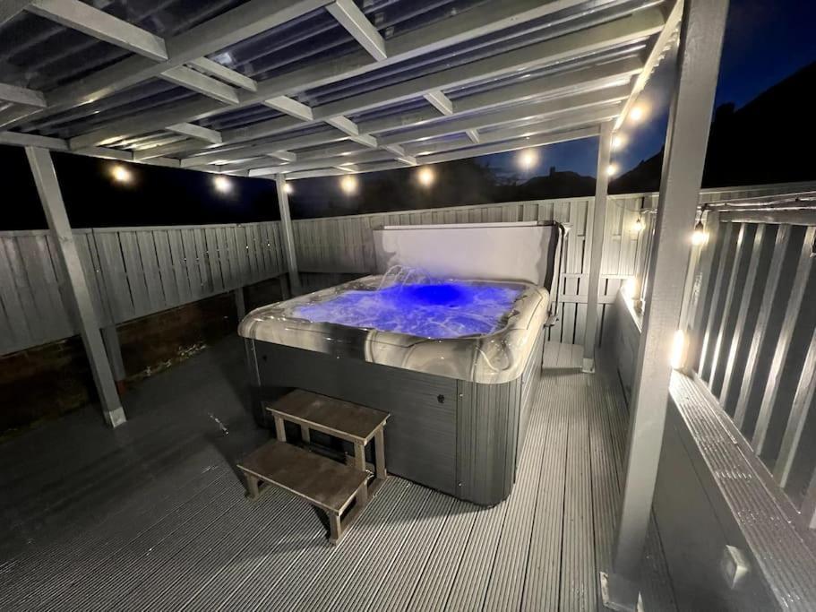 Numero Venti Aparthouse Wifi Parking Hot Tub *