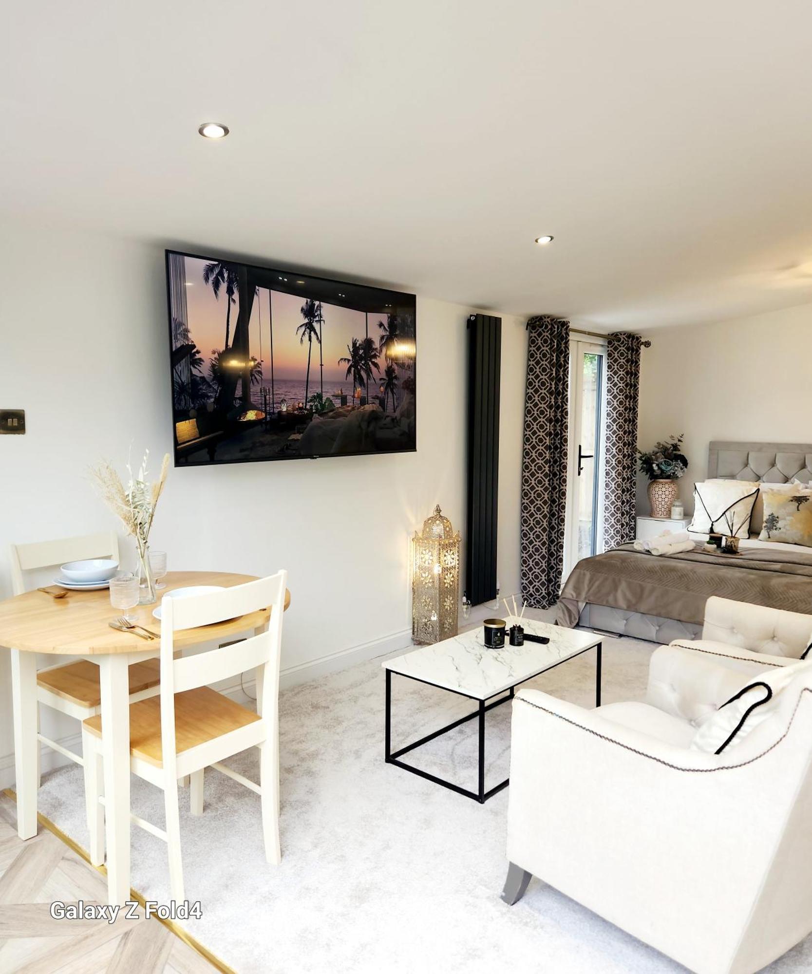 Apartment 1-bed With Parking Ideal For Couples