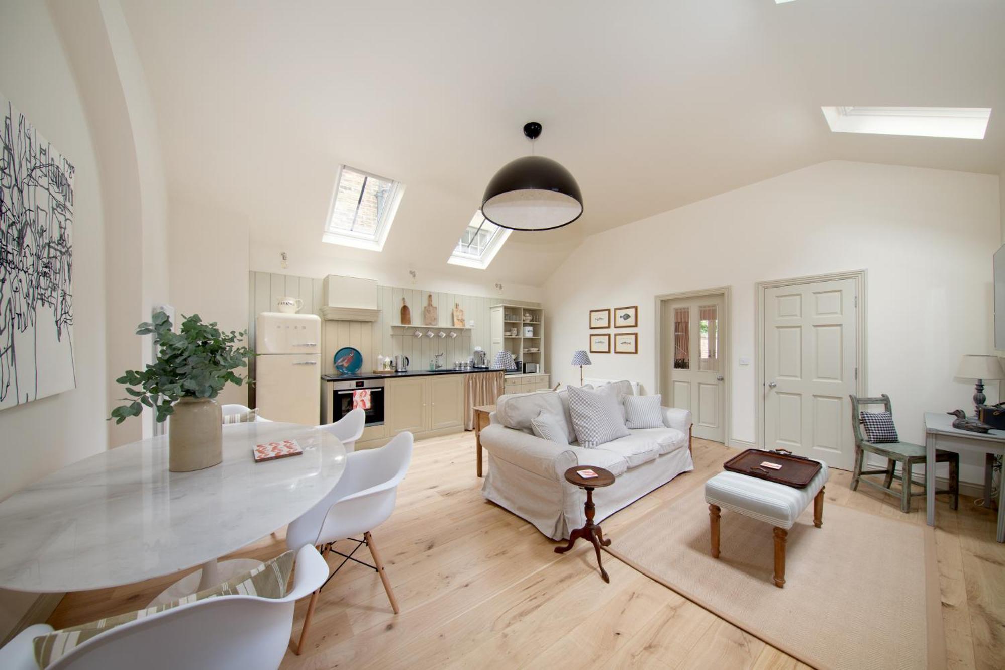 The Motor House Apartment *