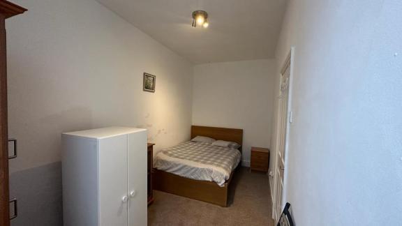 Apartment Two Bedroom Flat Close To Centre *