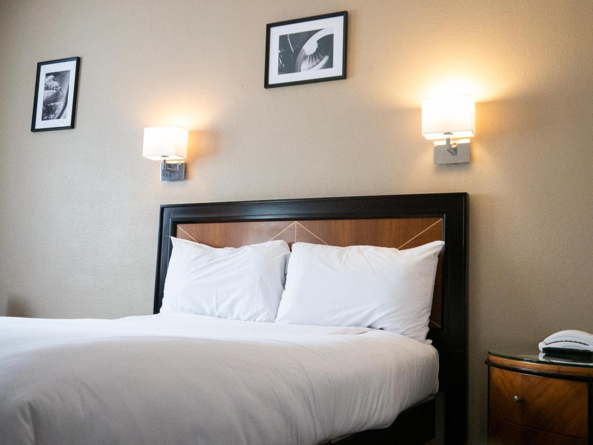 Britannia Airport Hotel