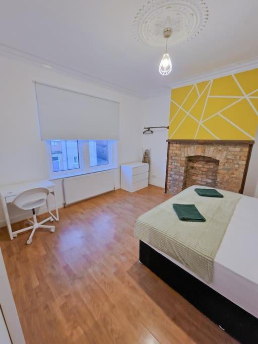 Apartment 5 Bedrooms Eastbourne-luna