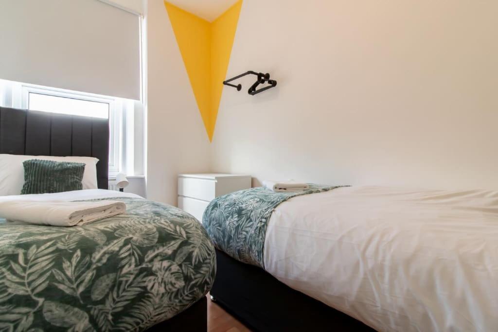 5 Bedrooms Eastbourne-luna Apartment *