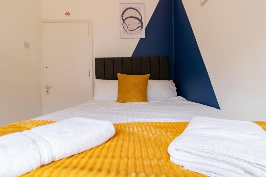 Apartment 5 Bedrooms Eastbourne-luna *