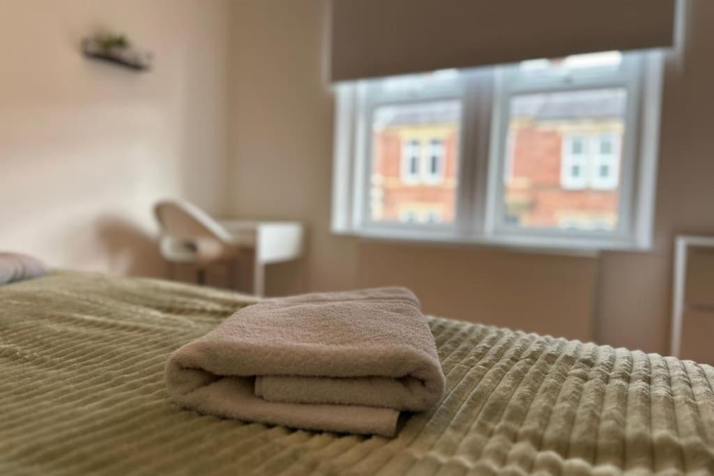 5 Bedrooms Eastbourne-luna *