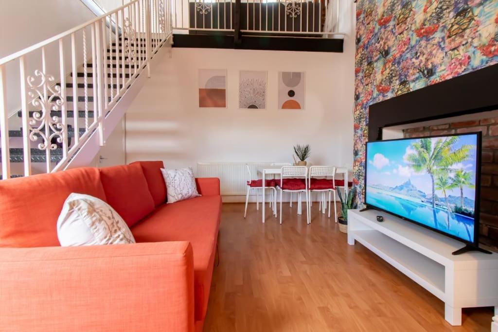 5 Bedrooms Eastbourne-luna Apartment