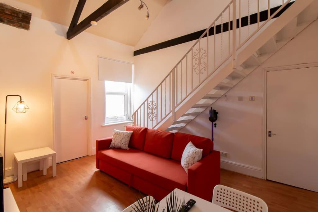 Apartment 5 Bedrooms Eastbourne-luna