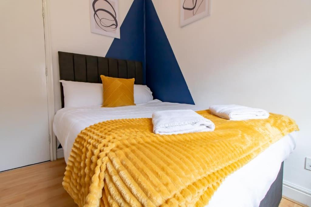 5 Bedrooms Eastbourne-luna Apartment *