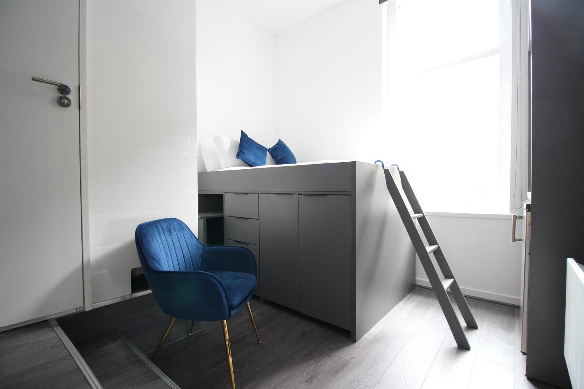 Ne1 & Apartment