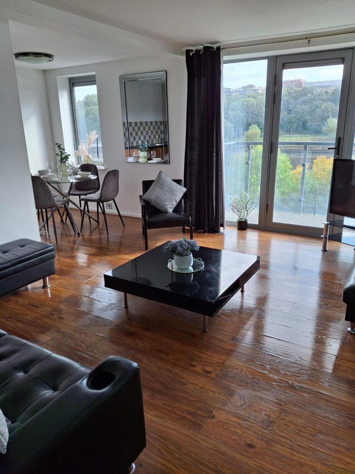 Apartment Aa City Newcastle upon Tyne
