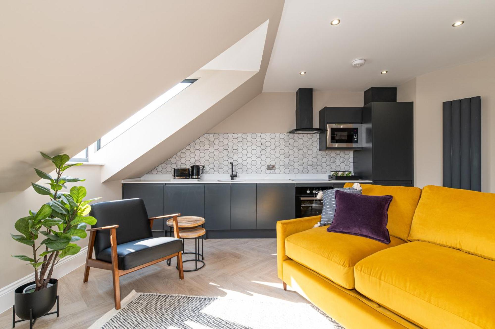 Chelmsford Loft 1 Apartment *