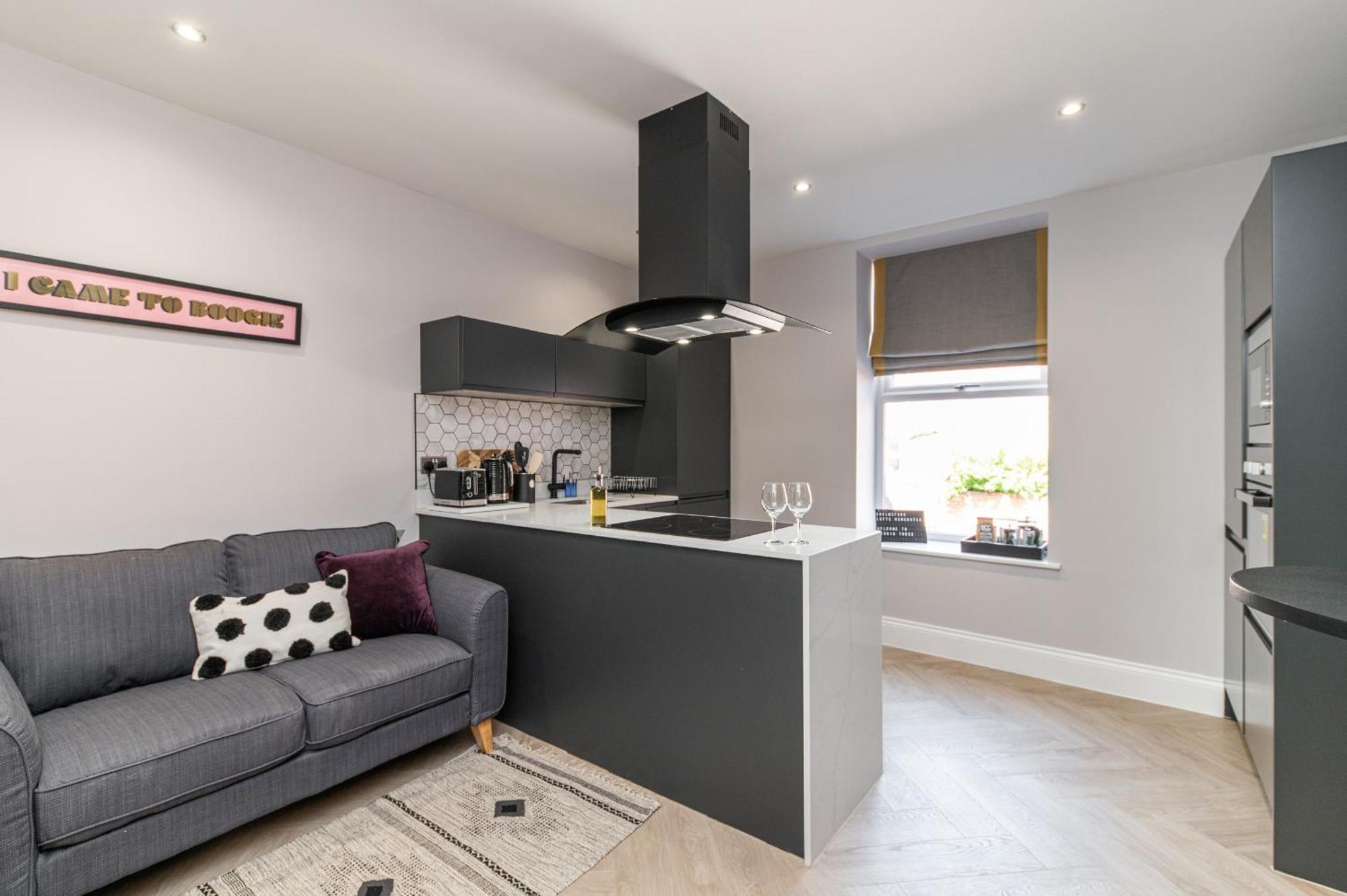 Chelmsford Loft 1 Apartment