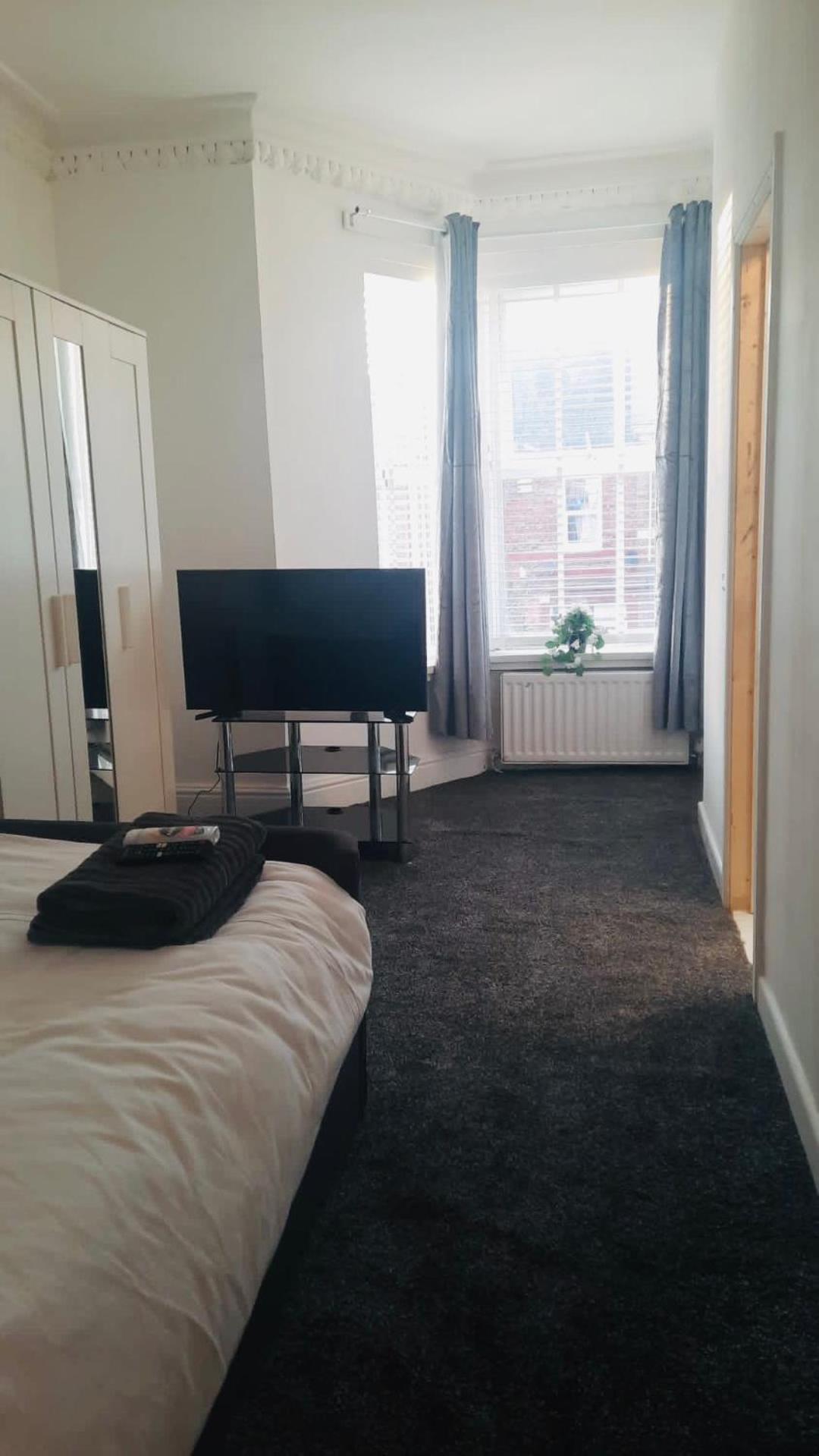 Kingsley's Apartment *