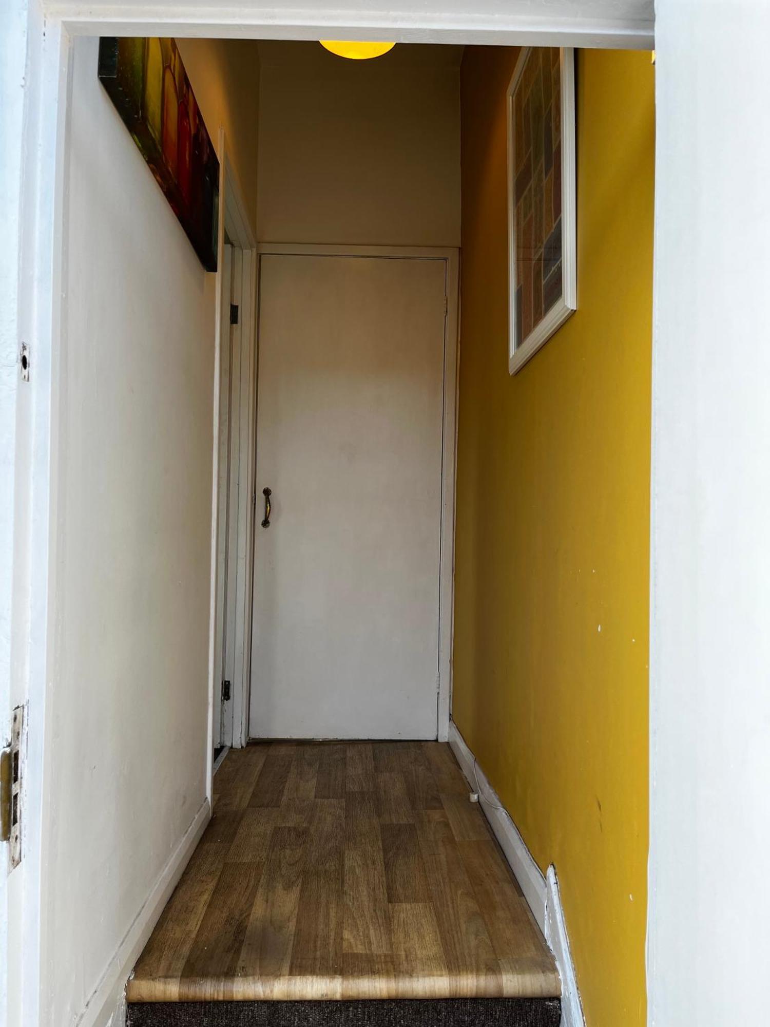 Large, Comfy Room Close To City Centre - Newcastle Upon Tyne *