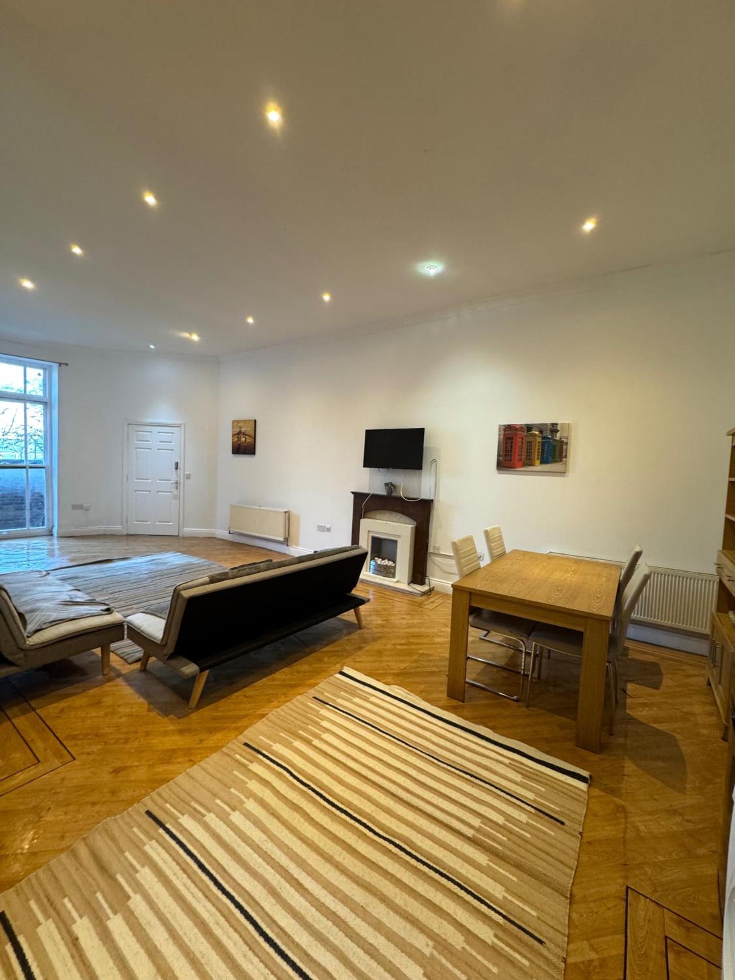 Apartment Westgate Haven - Spacious 4 Bedroom