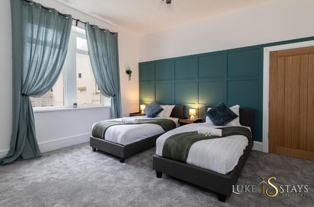 Luke - Welbeck Road Apartment