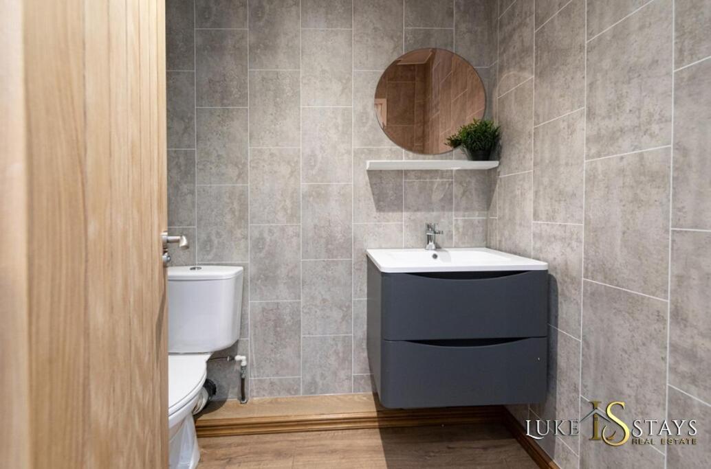 Luke - Welbeck Road Apartment Newcastle upon Tyne